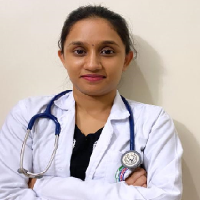 Dr Sagarika Mukund, General Physician/ Internal Medicine Specialist Online